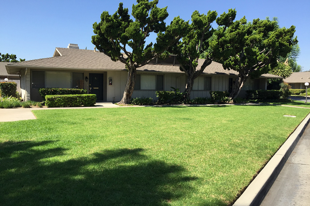 Take a tour today and view Outside pics 8 for yourself at the Fullerton Townhouse Apartments
